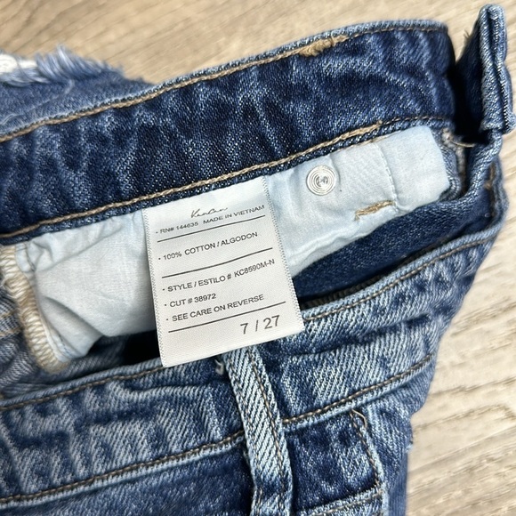 KanCan High Rise Distressed Turn Up Hem Denim Shorts Blue Sz 7/27 - Picture 10 of 10